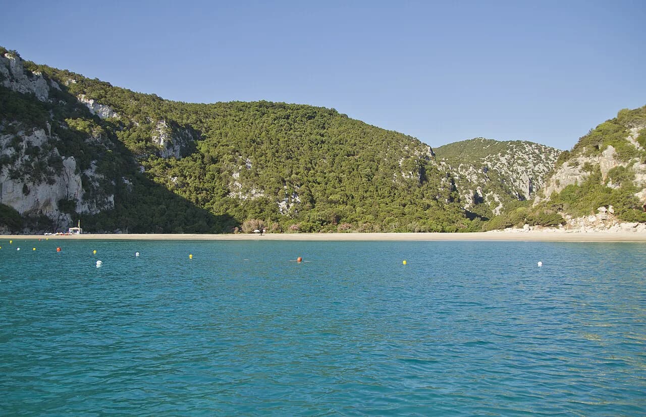 Cala Luna Hike: Cala Fuili to Cala Luna Trail, Sardinia