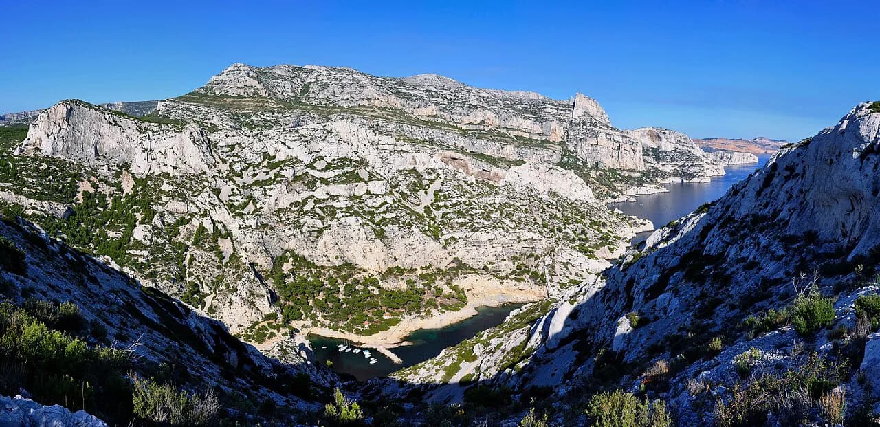 Calanque de Morgiou Hike: Luminy Trail, Distance and Route