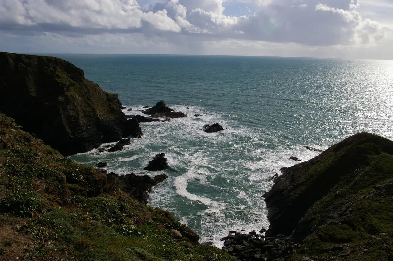 Cornwall Coastal Walks: Which South West Coast Path Section