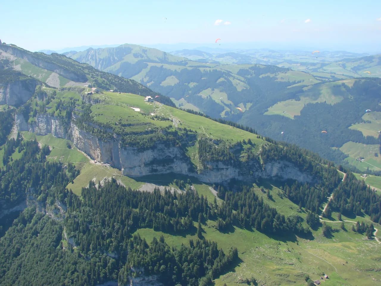 Ebenalp Hike: Wasserauen Lift, Wildkirchli and Aescher Route