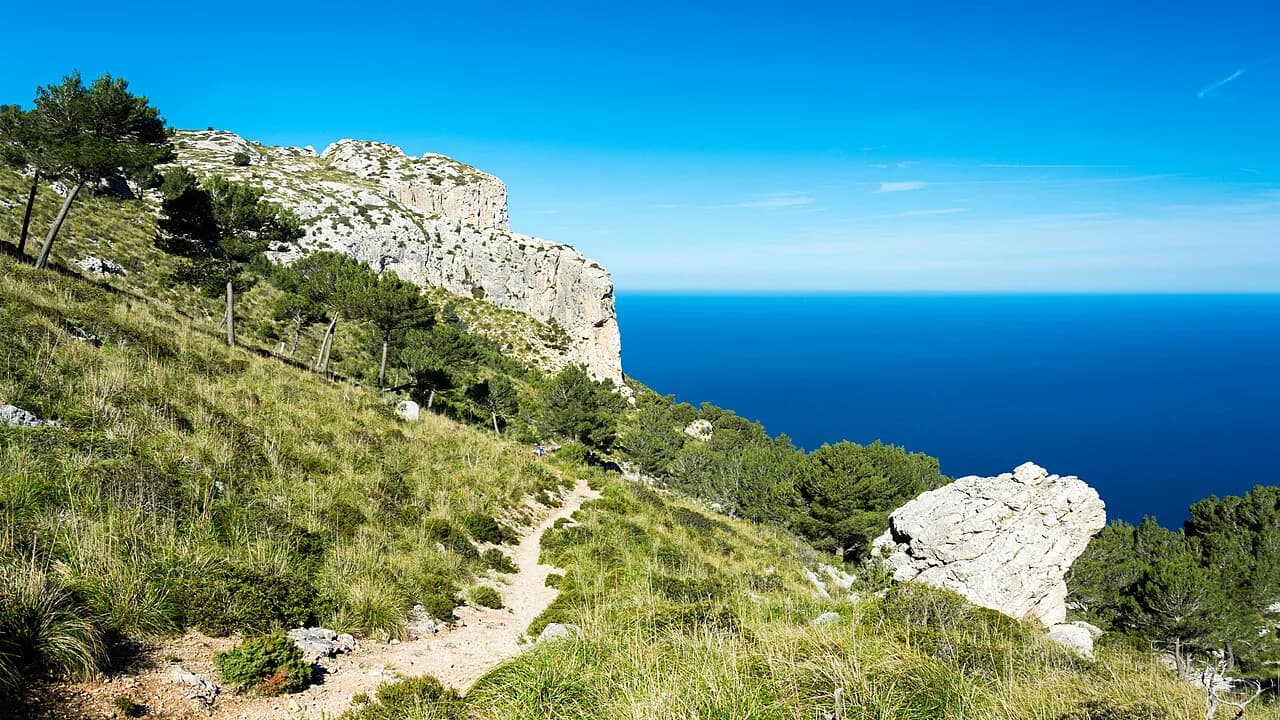 Hiking in Mallorca: Best Trails in the Serra de Tramuntana