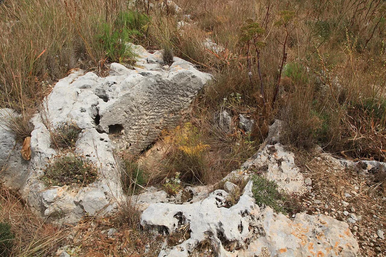 Malta Walking Holidays: Guided vs Self-Guided Tours