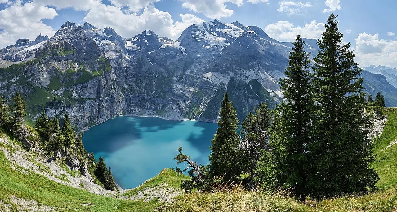 Oeschinensee Panorama Trail: Route, Distance and Difficulty