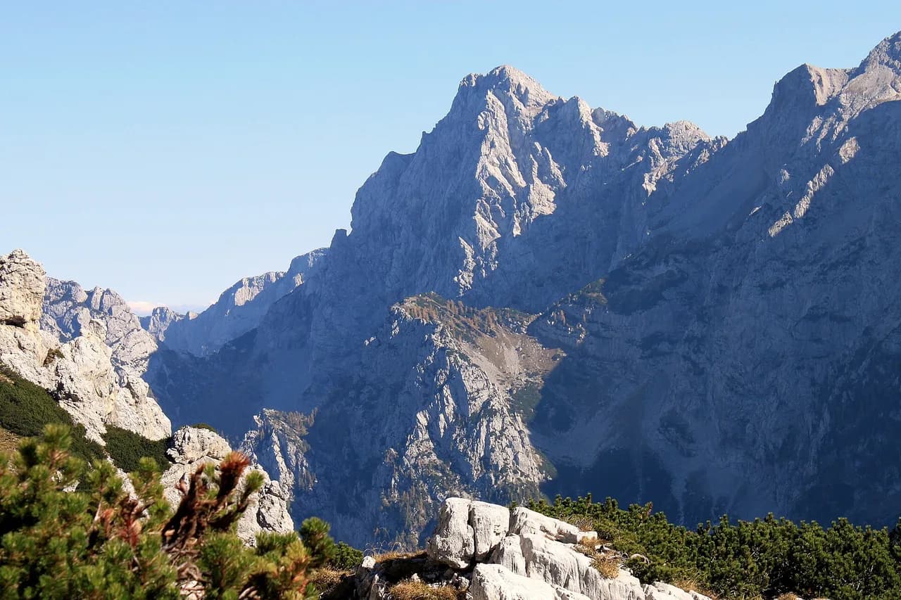 Ojstrica Hike, Lake Bled: Trailhead, Distance and Ascent