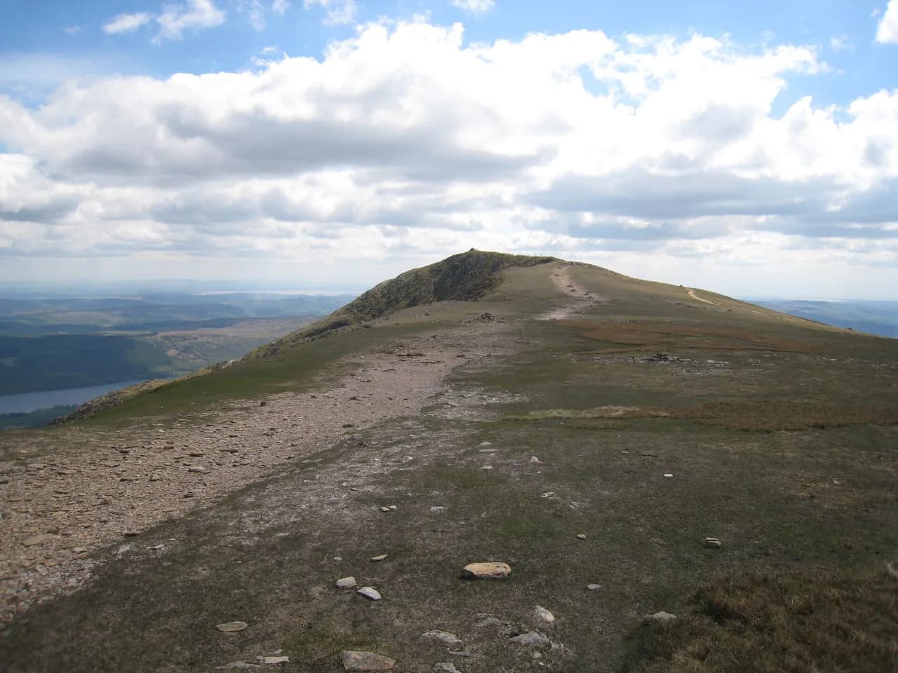 Old Man of Coniston Walk: Route, Distance and Parking