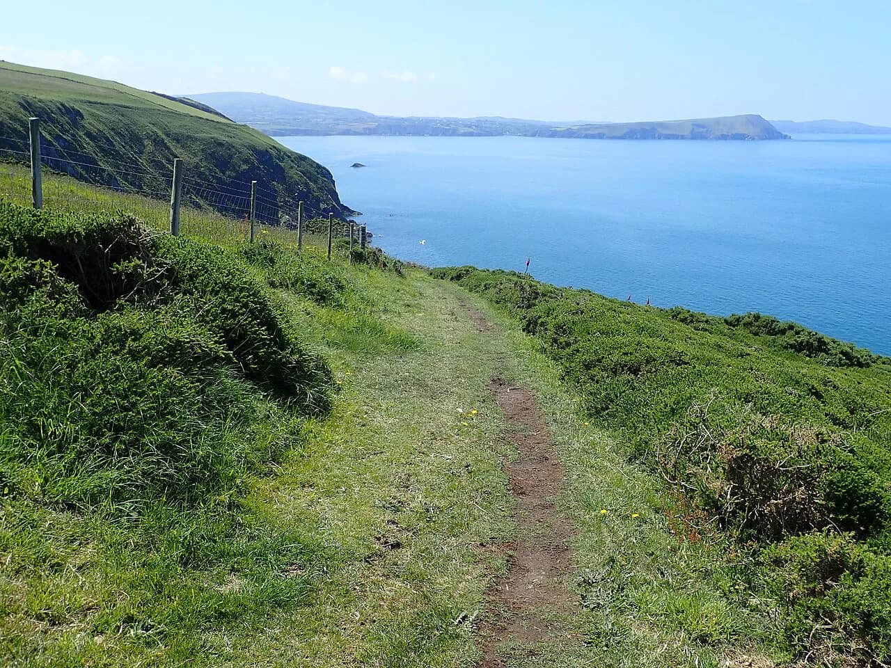 Pembrokeshire Coast Path: Distance, Difficulty & Wales Route