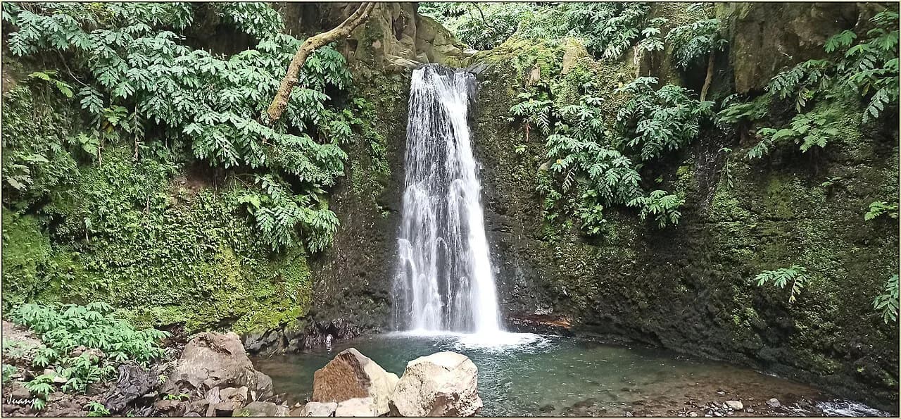 Salto do Prego Hike: Azores Waterfall Trail Guide