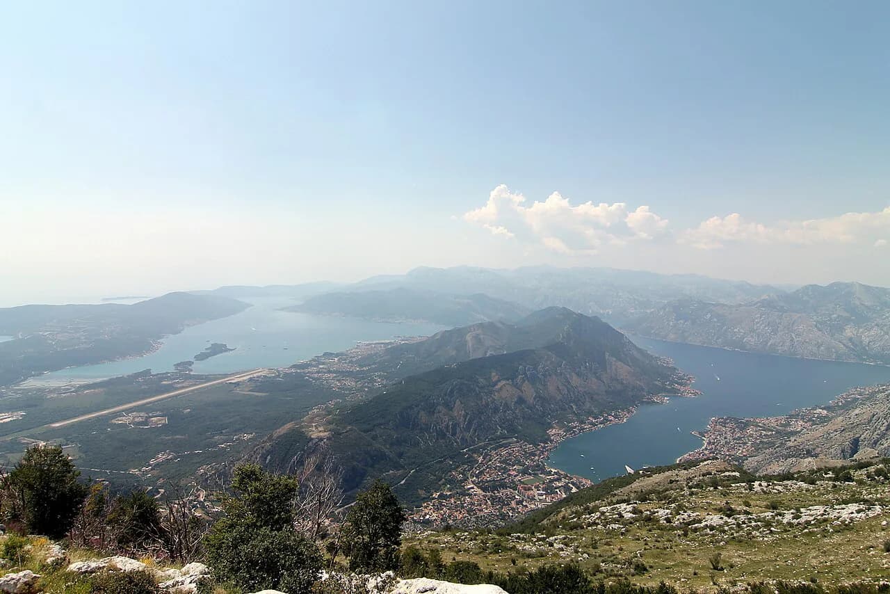 Vrmac Hike: Kotor to Tivat Ridge Trail Guide for Hikers