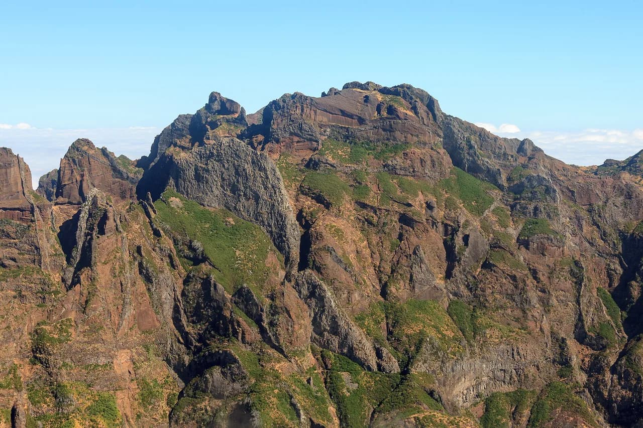 Where to Stay in Madeira for Hiking: Best Bases by Trail