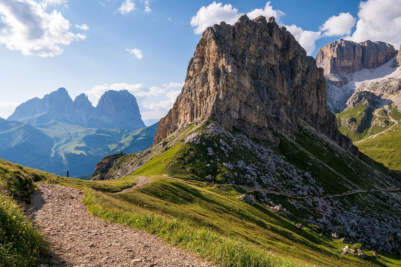 Passo Pordoi-bops, Dolomites