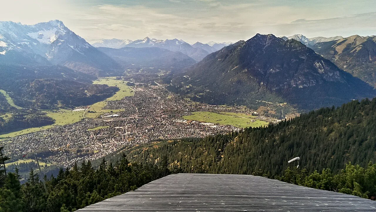 Paragliding - panoramio, Garmisch-Partenkirchen