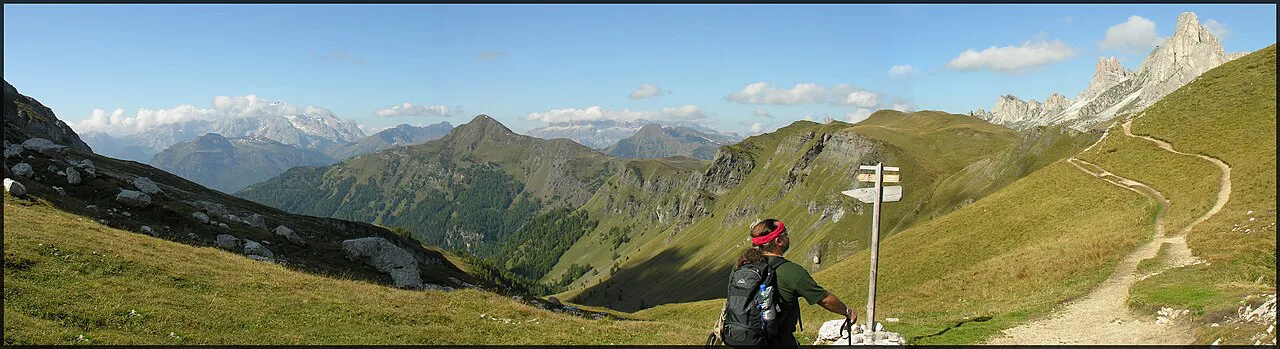 Hiking - panoramio, Cortina d'Ampezzo