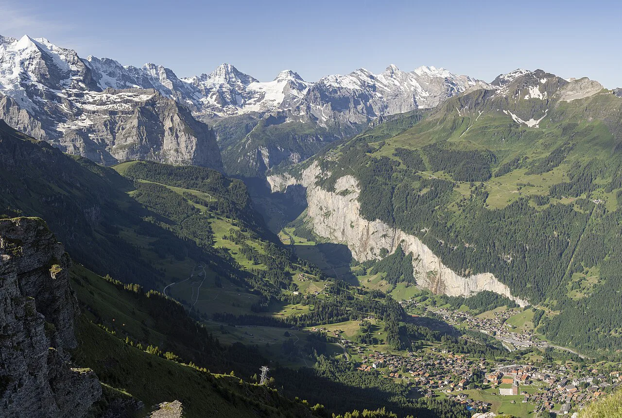 1 lauterbrunnen valley wengen