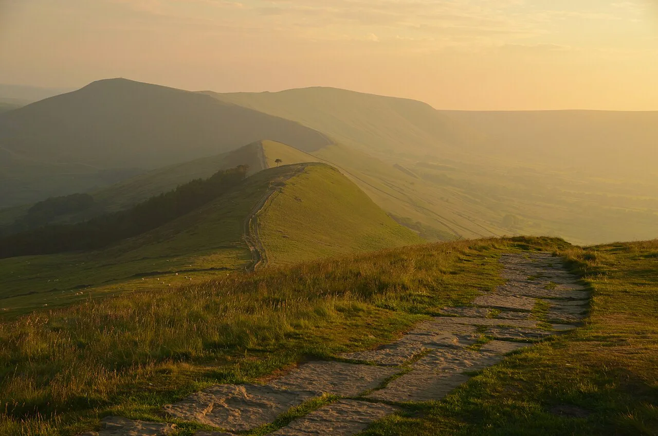 Mam Tor Ridge from Lose Hill, Derbyshire - geograph.org.uk, Peak District