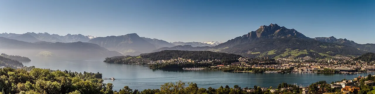 Lucerne Pilatus Lake panoramic