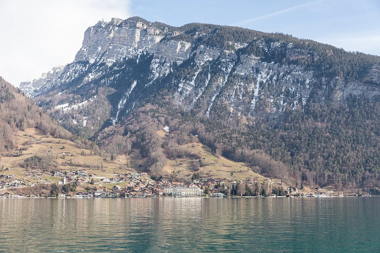 Merligen und das Niederhorn, Interlaken