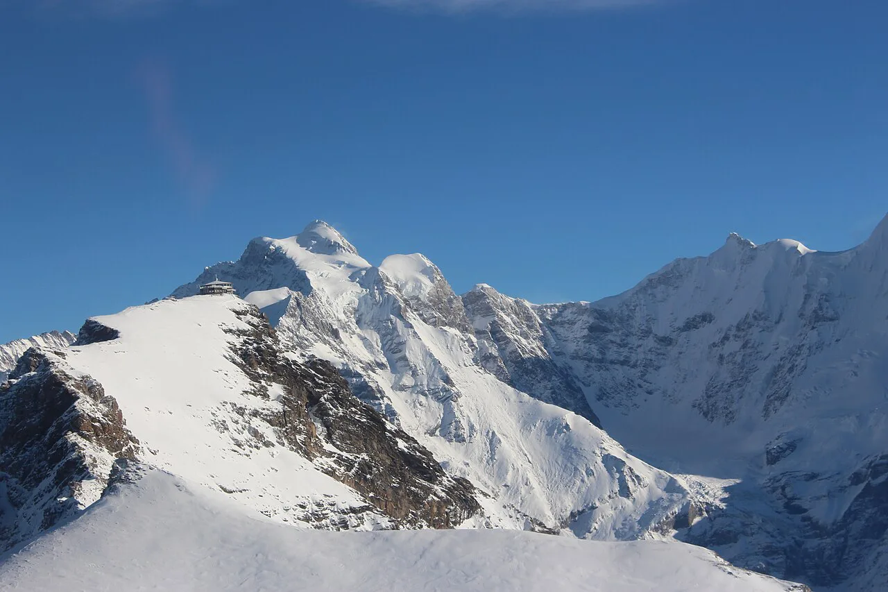 Helikopterflug in den Berner Alpen von Lauterbrunnen ausgehen