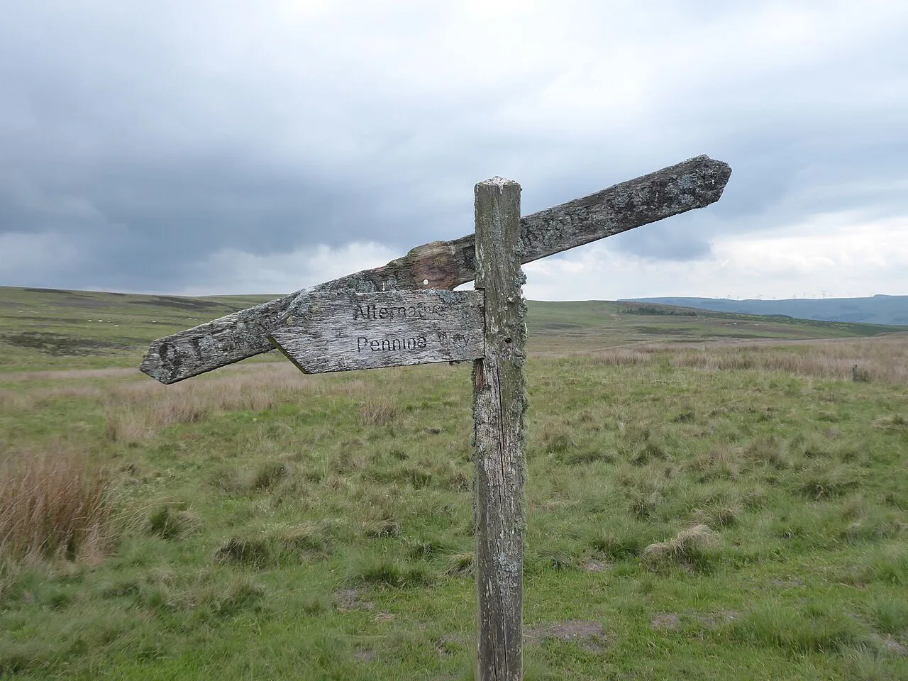 Dilapidated Pennine Way marker - geograph.org.uk, Northumberland