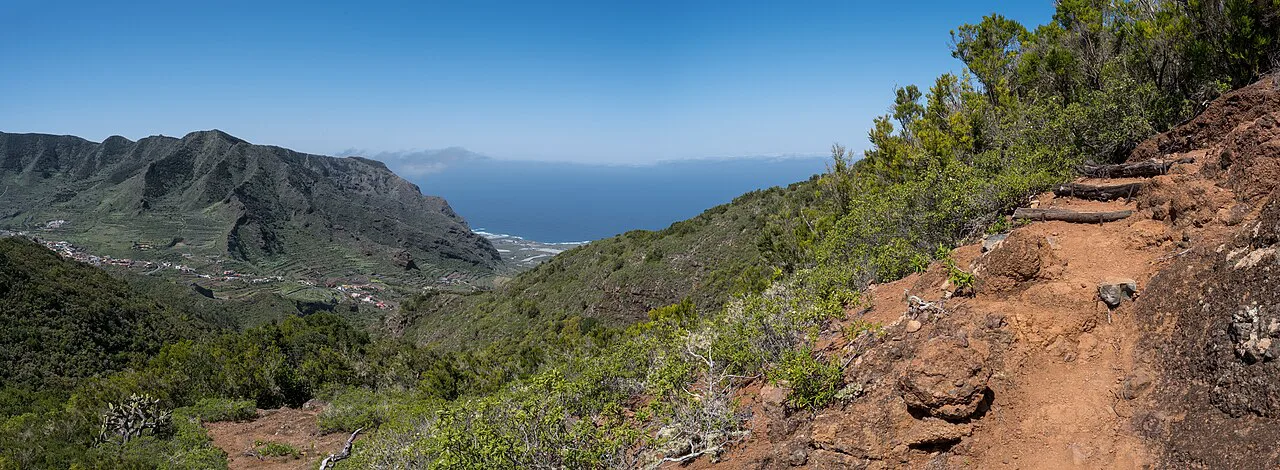 Hiking path, Los Silos, Tenerife (PPL3-Altered) julesvernex