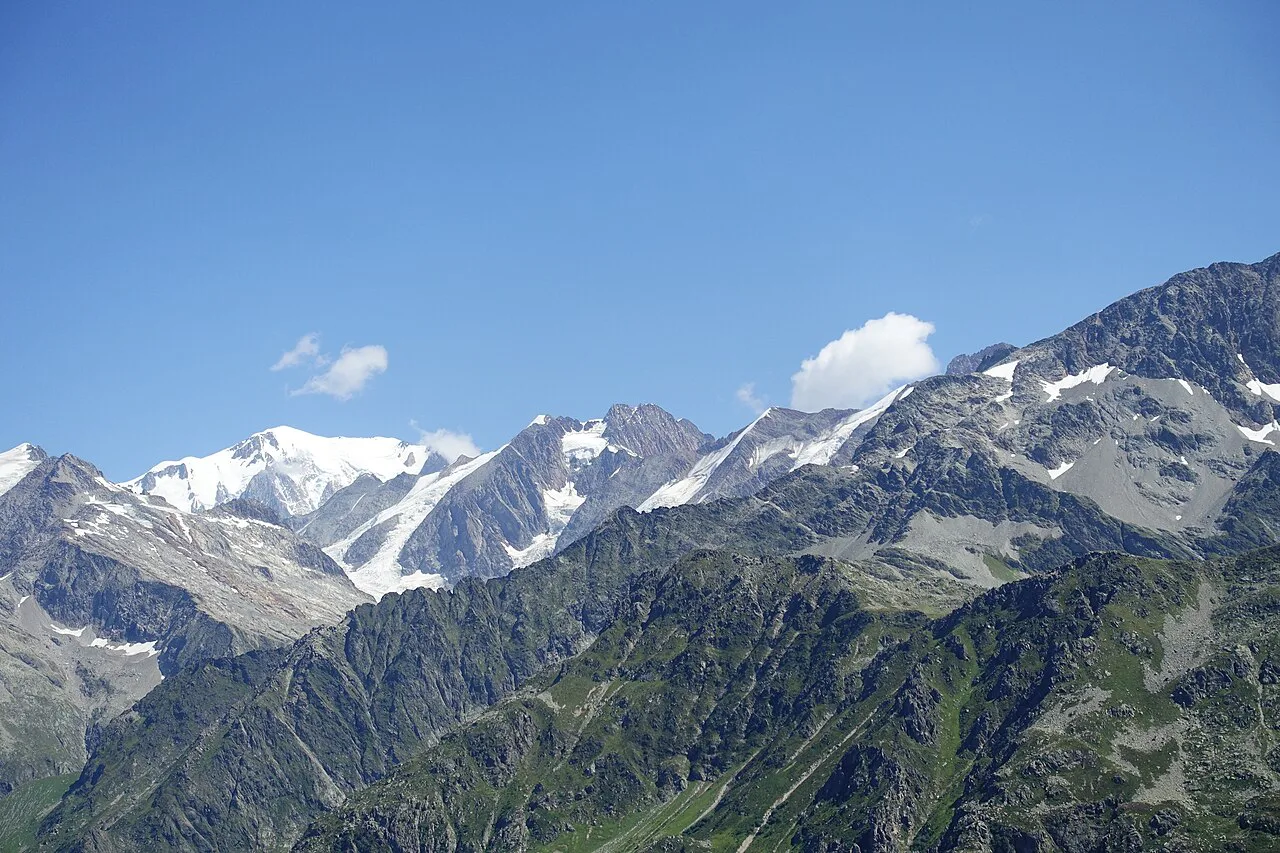 Mont Blanc @ Hike to Col de la Fenêtre & Lacs Jovet